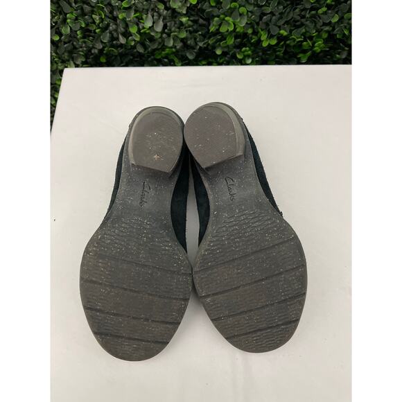 Unstructured by Clark Velvet Loafers Women’s Size 7 - Picture 6 of 6